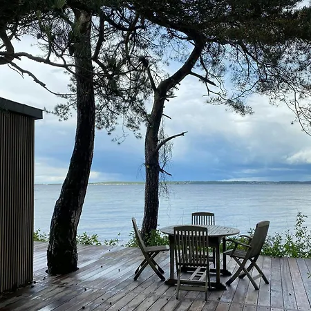 Ferienhaus Modern Summer House By The Water In Hellebæk